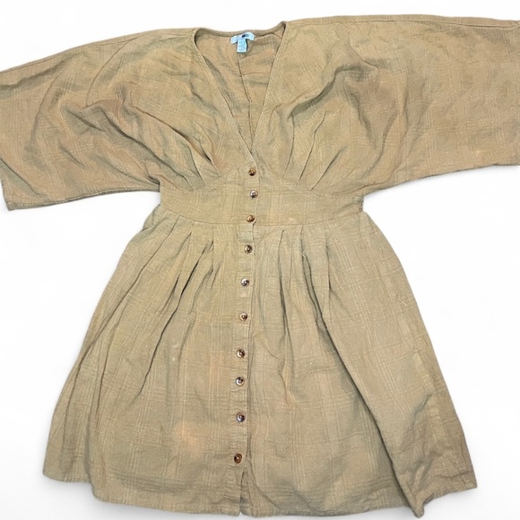 Amuse Society Dresses & Skirts - Amuse Society Flowy neutral dress